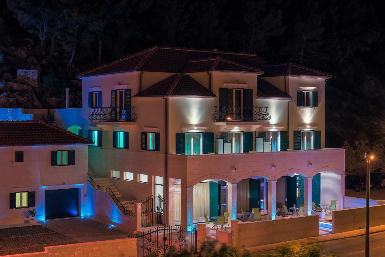 Villa Kogo Hvar Town Eksteriør billede