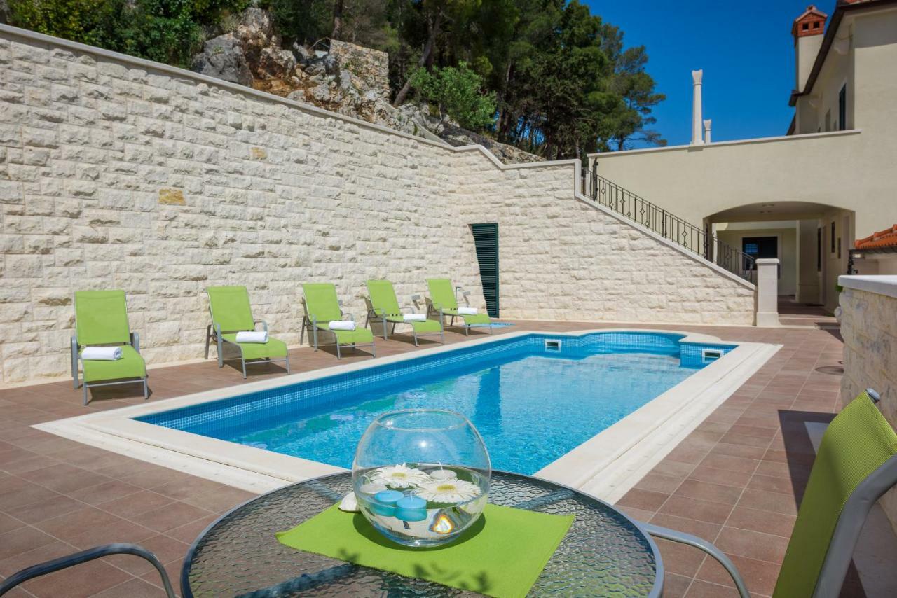 Villa Kogo Hvar Town Eksteriør billede